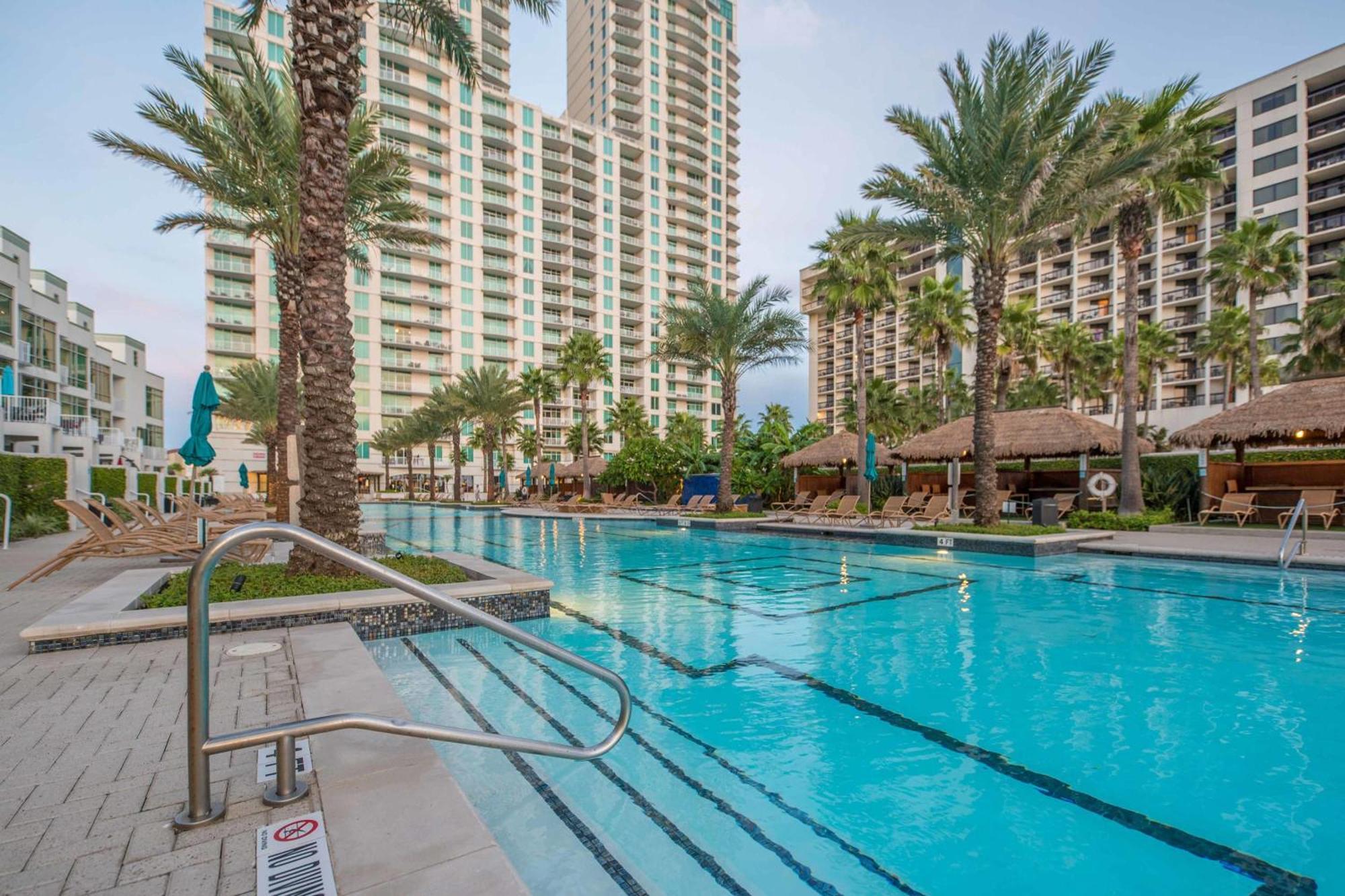 Sapphire Beachfront #1108 *